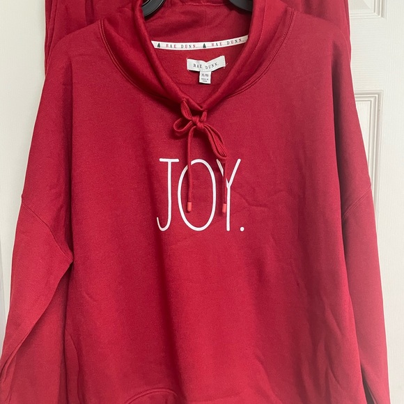 Rae Dunn 2 piece set Cowl Neck Pullover & Jogger XL RED NWOT - Picture 2 of 5